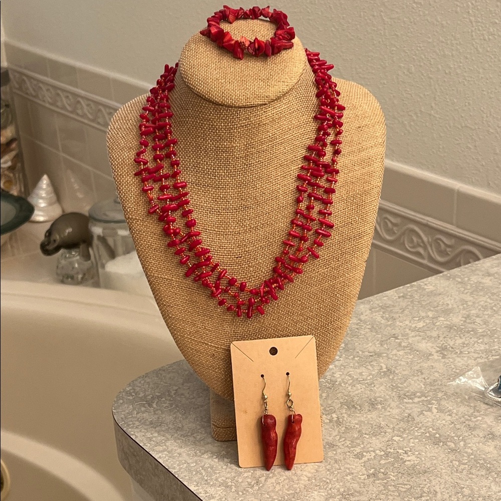 Elegant Red Jewelry Set